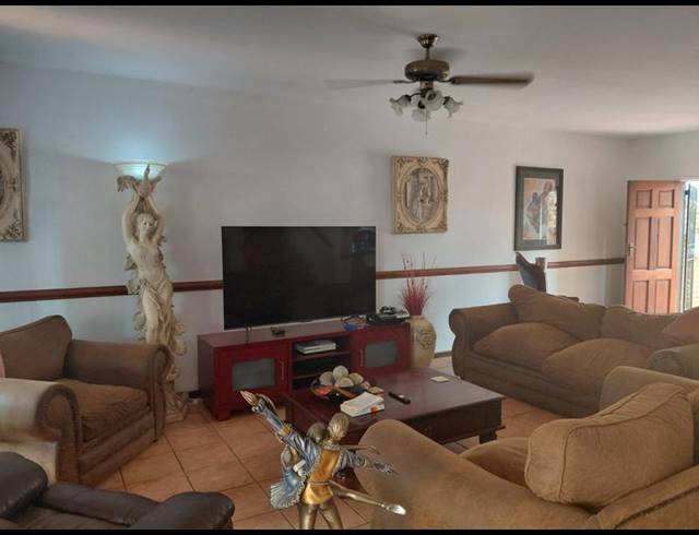 3 BEDROOM TOWNHOUSE FOR SALE IN WONDERBOOM